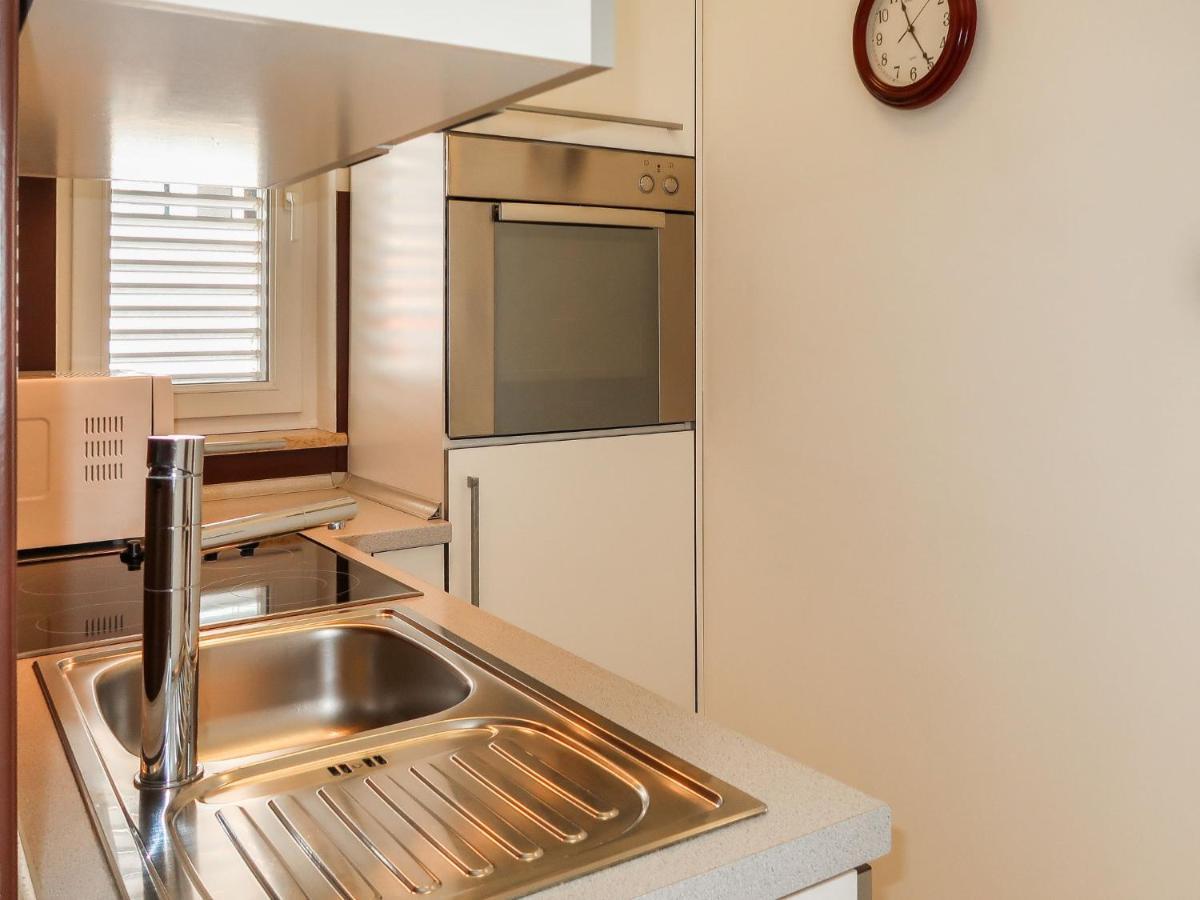 Apartment Milevoj - Rac142 By Interhome Rabac Esterno foto